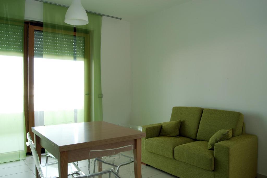Residence Lungomare Porto Torres Δωμάτιο φωτογραφία